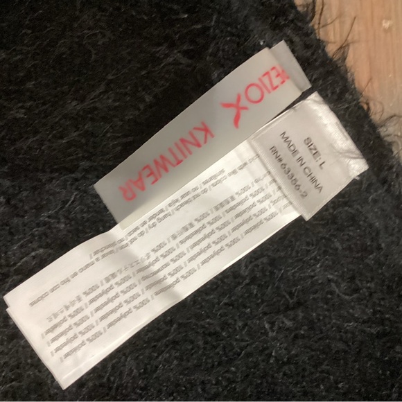 Women’s Capezio Black Fuzzy Sweater - Picture 4 of 4